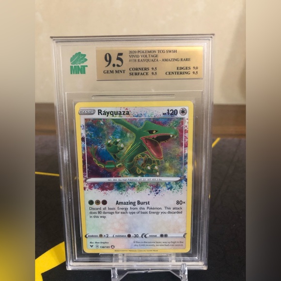 Rayquaza Amazing Rare MNT 9.5/10 - Picture 1 of 2